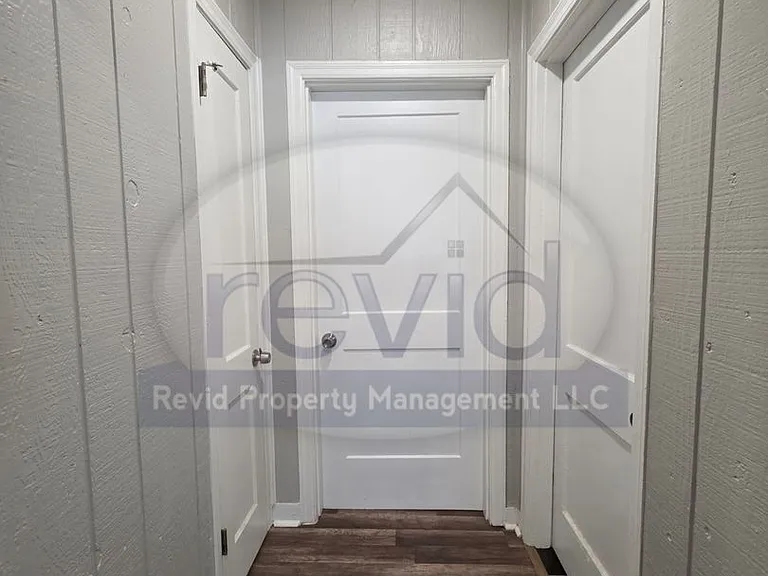 3523 Barwood Cir. — Photo 15