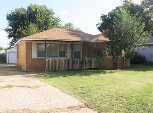 516 E McKinley Ave, Blackwell, OK 74631