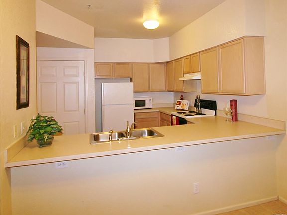 4th image of 2428 W 82nd Pl Unit 1D