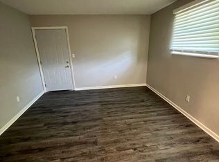 8523 Parallel Pkwy #1, Kansas City, KS 66112