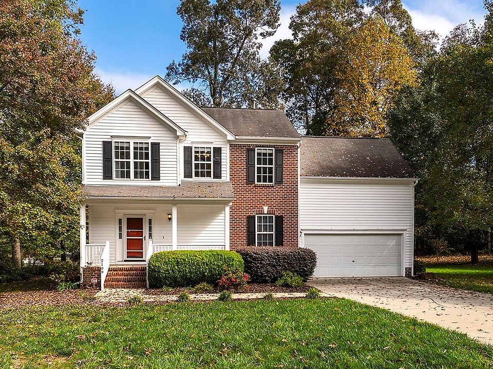 1st image of 2109 Woodbury Dr