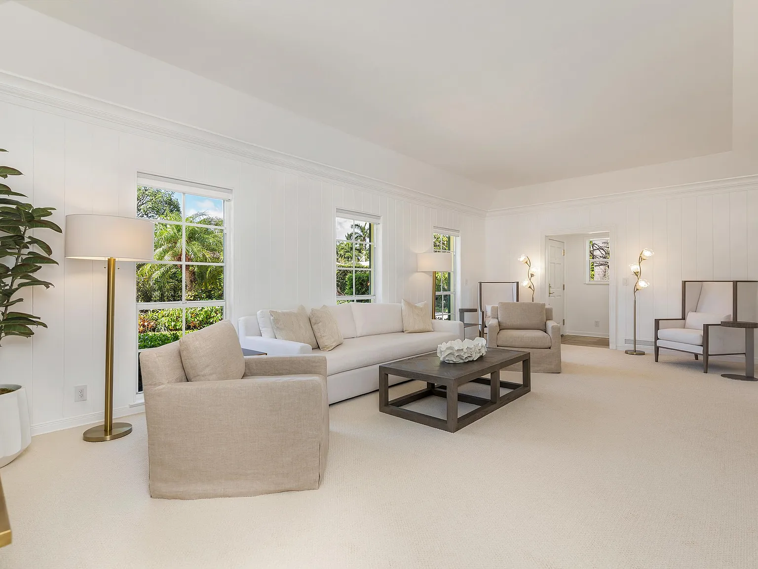 4 bed, 3.5 bath, 2334 sqft, $39,500 — Photo 2