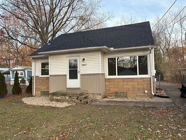 1st image of 3547 Orchard Dr