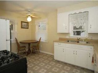 940 Marcia St SW, Wyoming, MI 49509