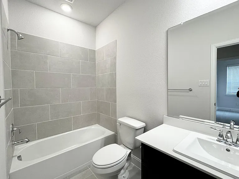 7837 Bayside Dr — Photo 18