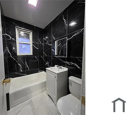 3 bed, $3,000 — Photo 2