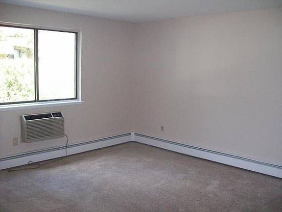Bedroom 12x15