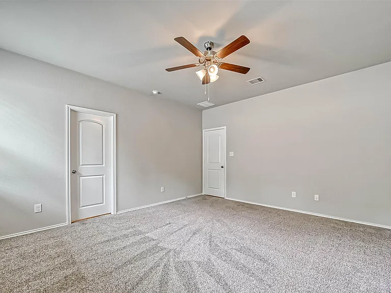14122 Silver Falls Ct — Photo 29