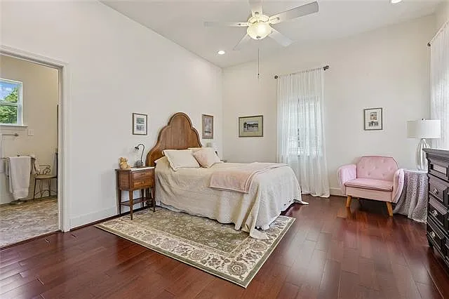 2801 Calhoun St — Photo 12