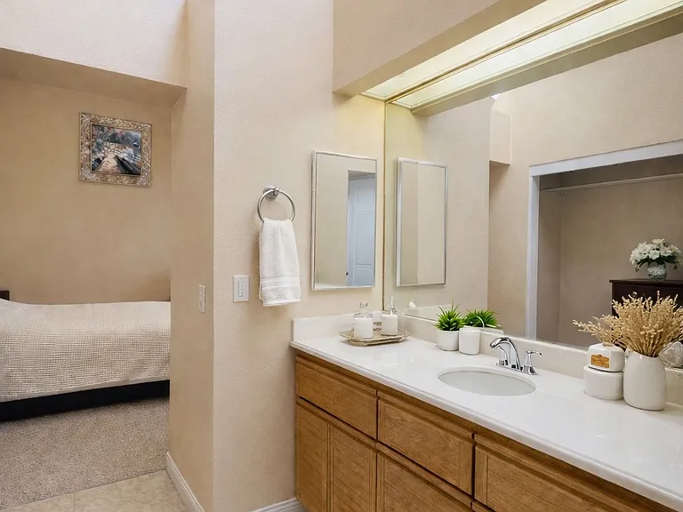 8215 E White Oak Rdg #77 — Photo 10