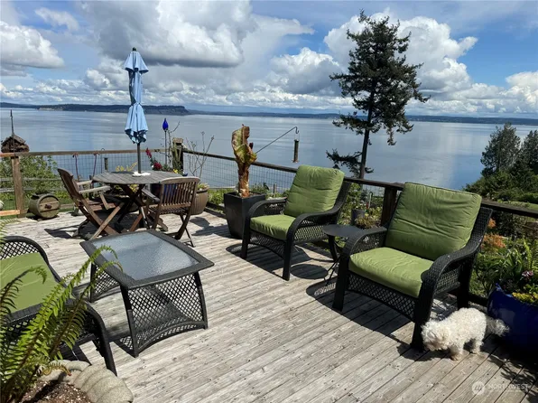 5920 NE Twin Spits Road, Hansville, WA 98340