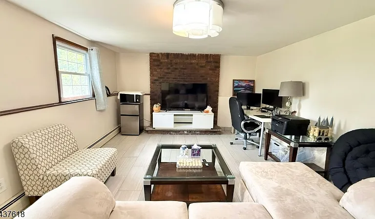 2 Stuart Ct — Photo 19