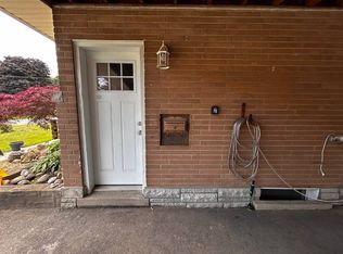 51 Collingdon Dr #B, Brantford, ON N3S 3C9