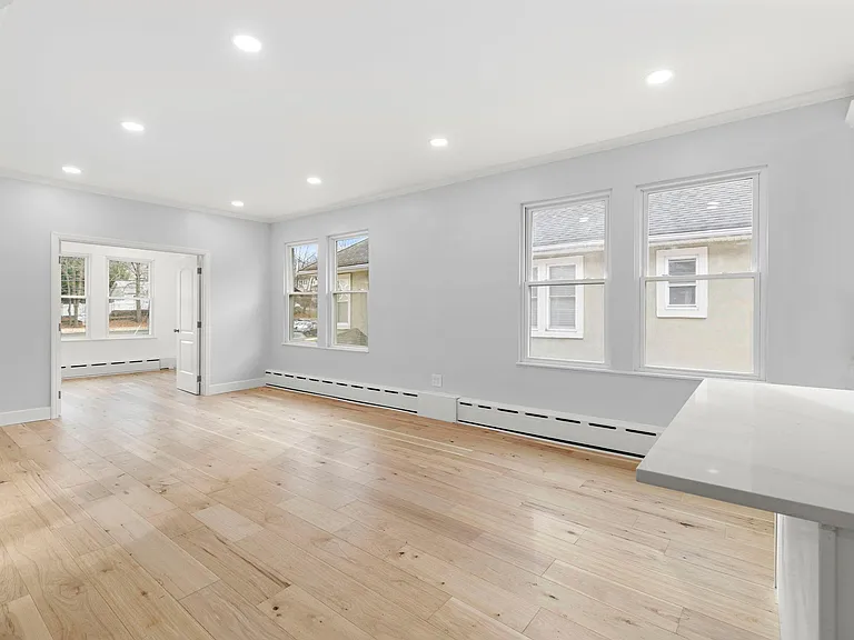 276 Broad Ave #2 — Photo 12