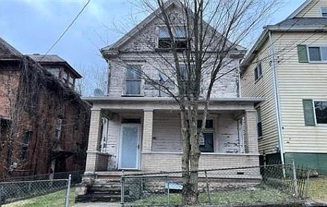 1st image of 526 9th St