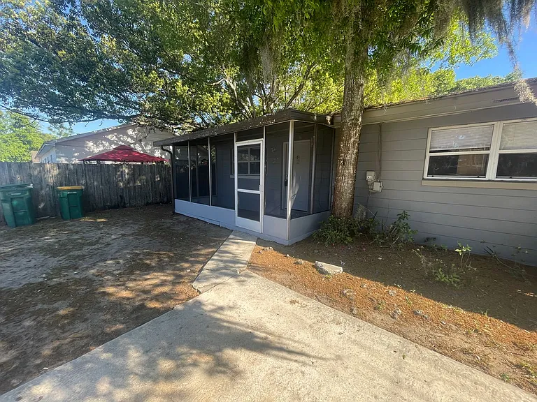 1000 E Magnolia Ave — Photo 8