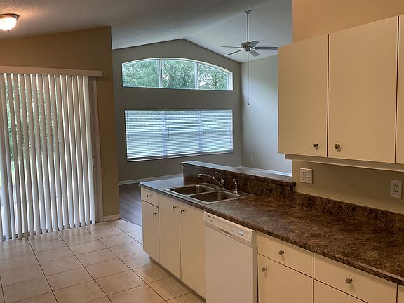 4th image of 1121 Hartbourne Ln