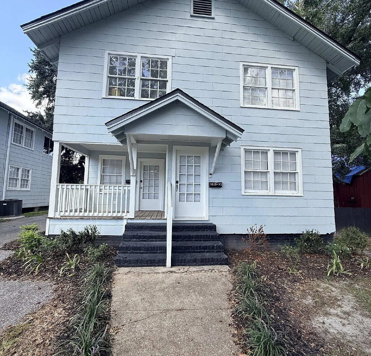 2 bed, 1.0 bath, $1,500 — Photo 1