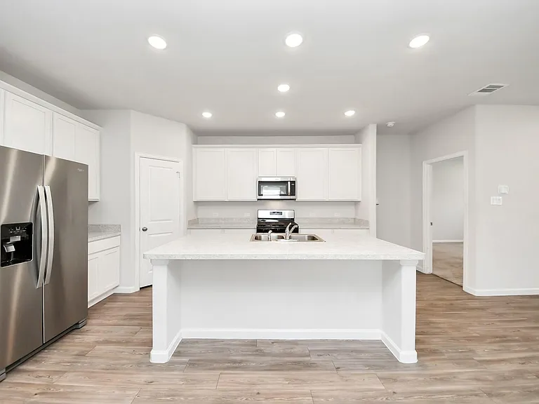 16489 Moss Ln — Photo 6