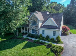 3 Trender Ct, Wilmington, DE 19808