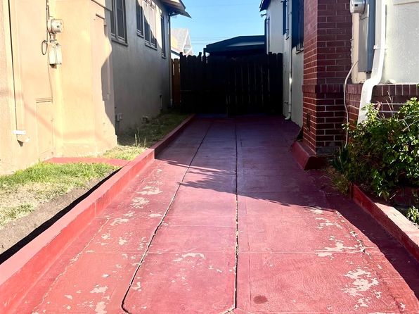2526 64th Ave, Oakland, CA 94605