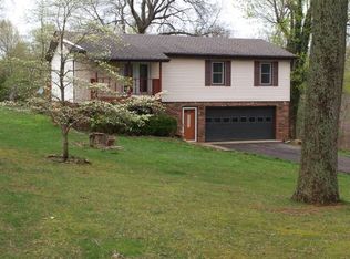 188 E Tophill Ter, Elizabethtown, KY 42701