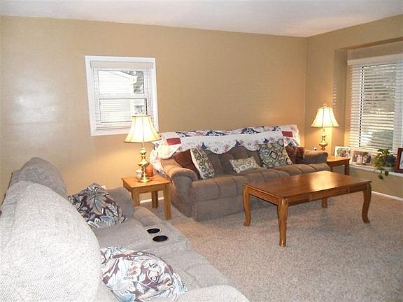 4th image of 1801 Orkney Dr
