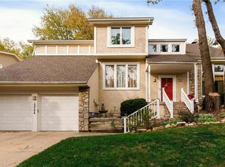 13706 W 75th Pl, Lenexa, KS 66216