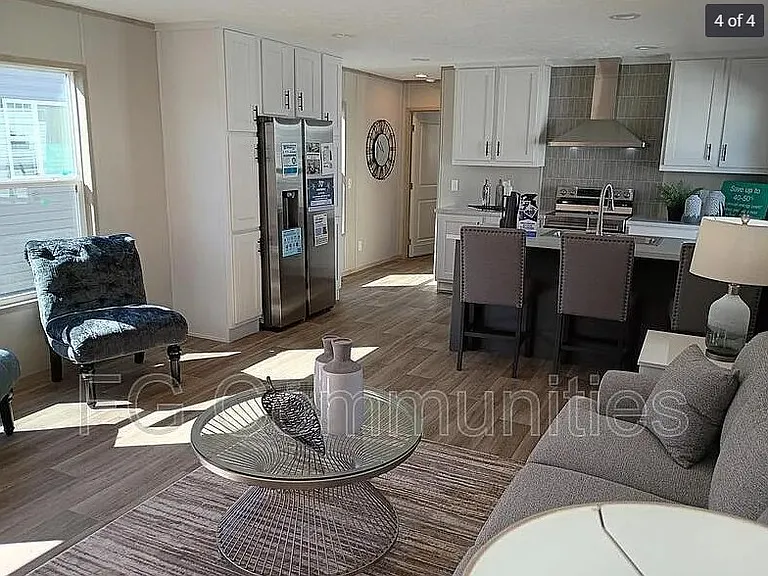 1124 N Bryan Rd #14 — Photo 3