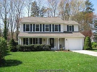 1st image of 253 Baskerville Ct