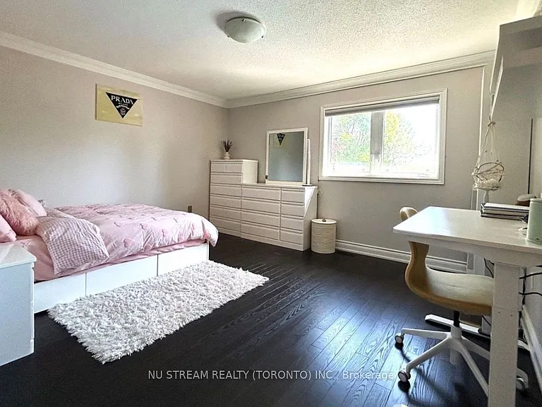 31 Ashfield Dr — Photo 29