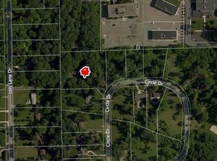 25521 Circle Dr, Southfield, MI