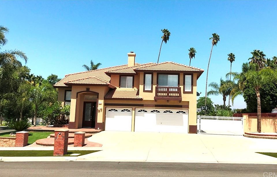 1st image of 955 Bouquet Cir