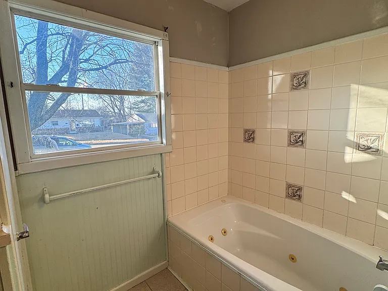 4513 Stratford Rd — Photo 15