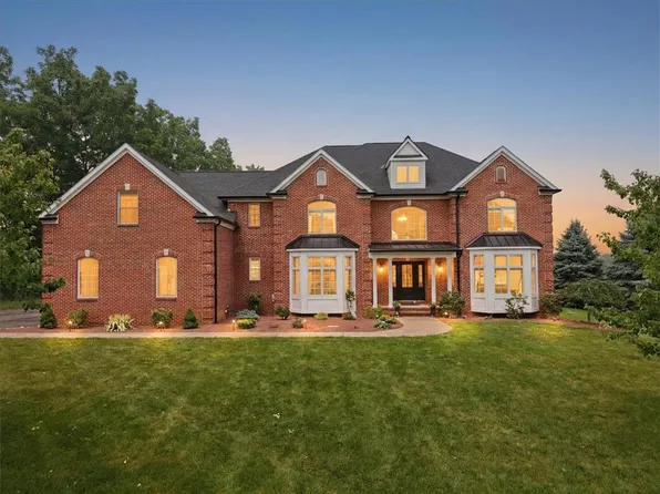 4600 Willow Ln, Nazareth, PA 18064