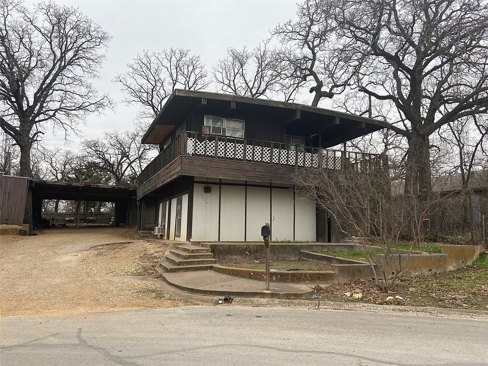 1st image of 6209 Forest Hill Dr
