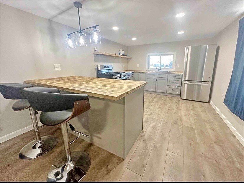 1st image of 20 Jake Ln