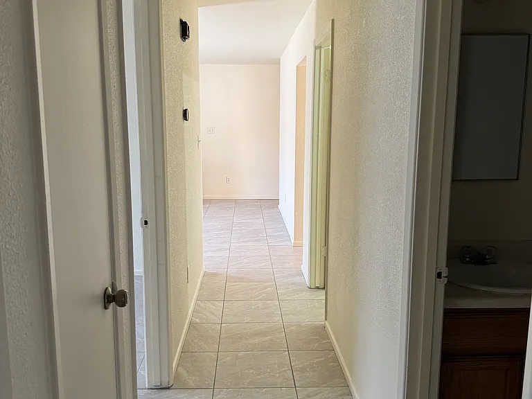 8576 E 39th Pl — Photo 8
