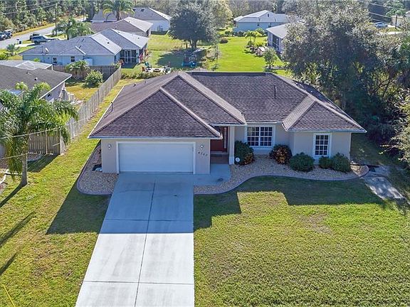 4th image of 4760 Schrader St