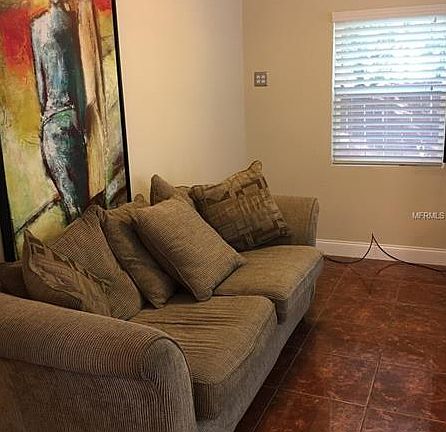 3rd image of 808 N Davis Ave