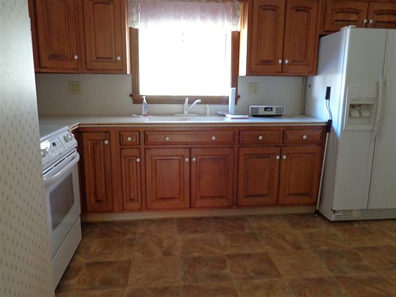 5th image of 4804 Pavalion Dr
