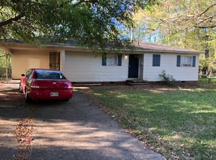 1015 Woody Dr, Jackson, MS 39212