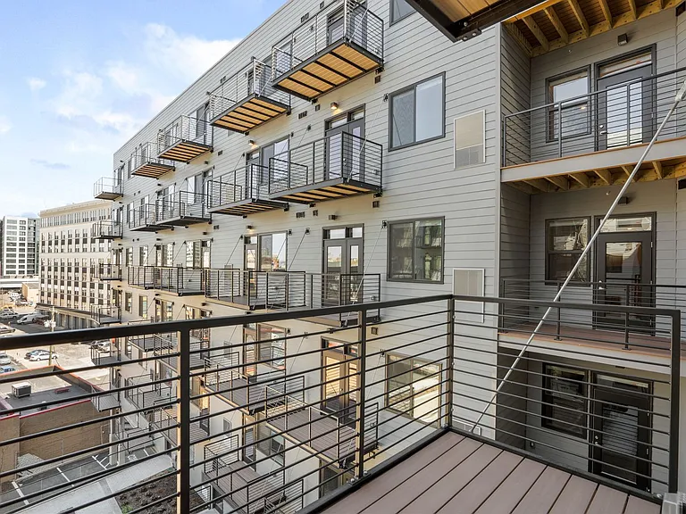 The Keystone Apartments — Photo 81