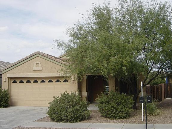 2nd image of 4037 E Coolbrooke Dr