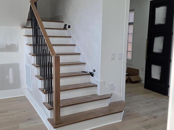 5th image of 10313 Ray Rd