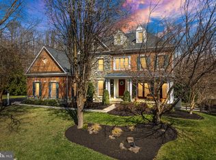 24158 Dark Hollow Cir, Aldie, VA 20105