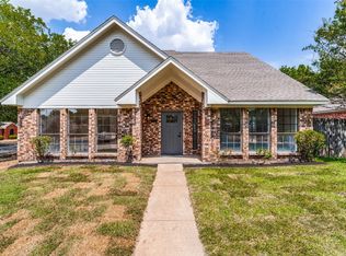 2259 Waverly Dr, Lancaster, TX 75146