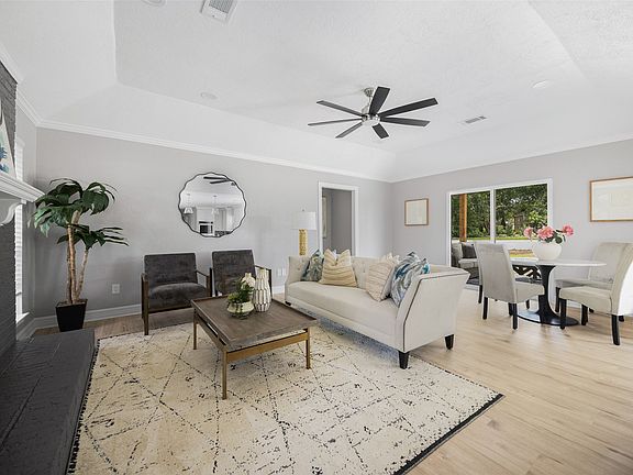5th image of 16 S Ridge Cir