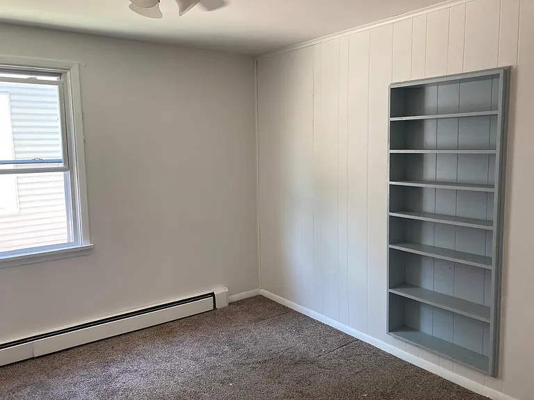 131 S Chester St — Photo 11