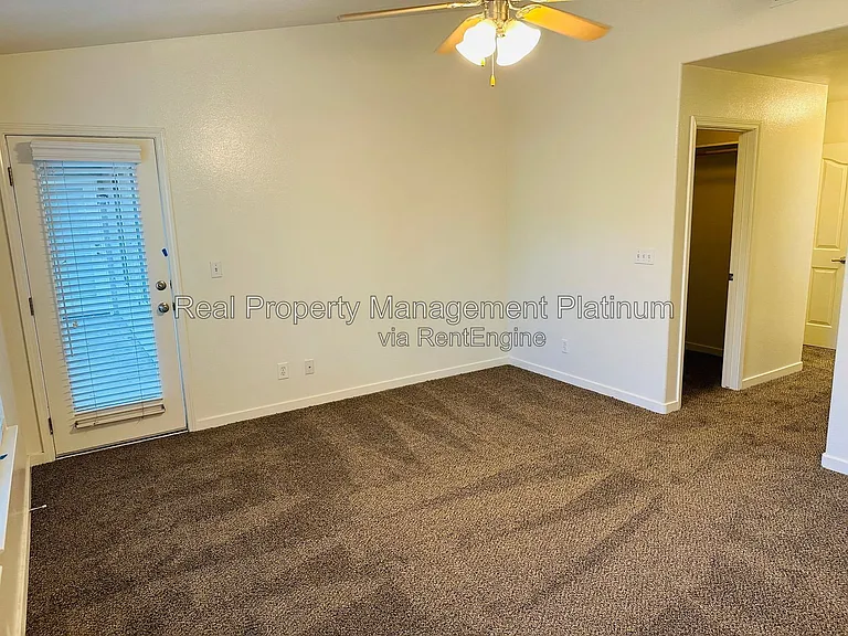 2012 Riverview Dr — Photo 13